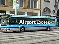 Autobus des Airport Express in Prag, betrieben von Dopravní podnik hlavního města Prahy auf Vertragsbasis mit den ČD