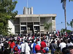 Proteste vor dem Parlament, 2005