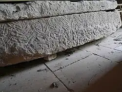 Salischer Sarkophag heute im Turm