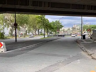 Quai d'Issy-les-Moulineaux, Paris