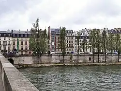 Quai Voltaire von der Pont du Carrousel