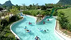 Lazy Wave River im Ramayana Water Park, Thailand