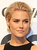 Rachael Taylor spielt Trish Walker