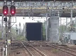 Portal des Flughafentunnels