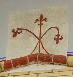 Ranke an Pfeilerwand