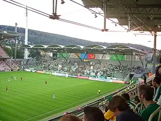 Die Westtribüne vor dem Spiel Rapid Wien gegen Rubin Kasan am 21. Juli 2007