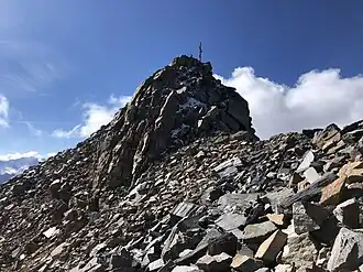 Der Gipfelaufbau der Realspitze von Nordosten