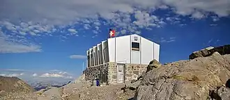 Refuge des Dents du Midi