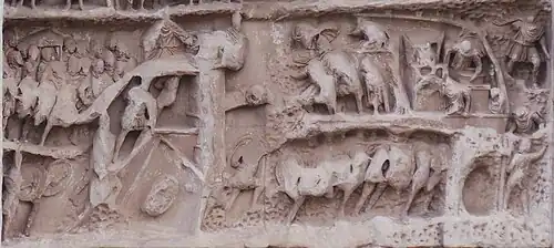 Reliefdarstellung am Septimius-Severus-Bogen, die den Einsatz eines Rammbocks zur Einnahme der belagerten Stadt Ktesiphon darstellt.