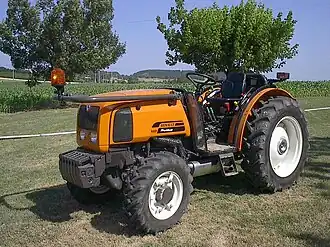 Renault Fructus – Ein Schmalspurtraktor