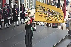 Fahnenschwinger bei Reutlinger Schwörtag