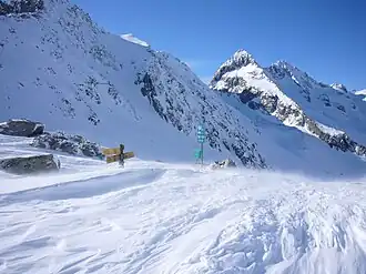 Rienzenstock hinter Bächenstock von der Fellilücke