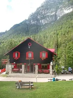 Die Hütte im Juli 2013