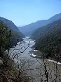 Ganges-Mäander nahe der Stadt Rishikesh