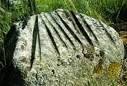 Wetzrillen (schwedisch Slipränna) oder Slipskåresten von Ronehamn