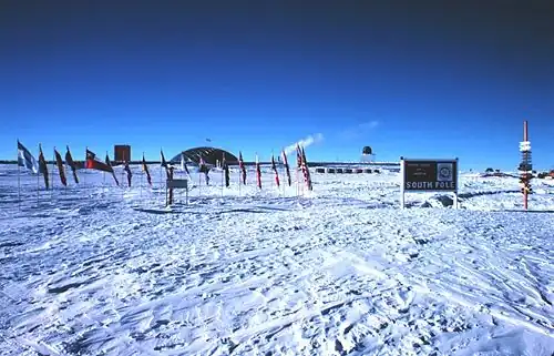 Südpol und alte Südpolstation (Dezember 1978)