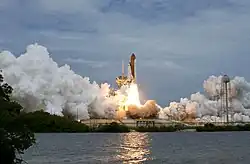 Nach 30 Jahren findet mit STS-135 die letzte Space-Shuttle-Mission statt.