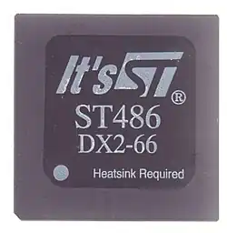 Eine 486er-CPU von SGS-Thomson