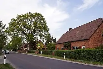 Ortserweiterung mit ehemaligen Abbauerstellen an der B 248