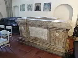 Sarkophage in St. Laurentiuskirche Achim