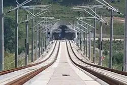 Blick auf das Nordportal während der Bauphase