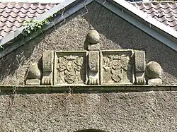 Wappensteine am Torbau