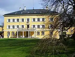 Nemes besaß ab 1921 das Schloss Tutzing