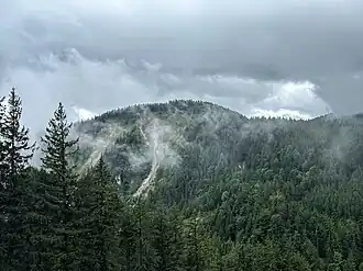 schrofige Nordseite des Schrofen