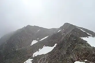 Der Schußgrubenkogel (Gipfel links im Bild) von Norden