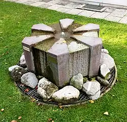 Sechseckbrunnen