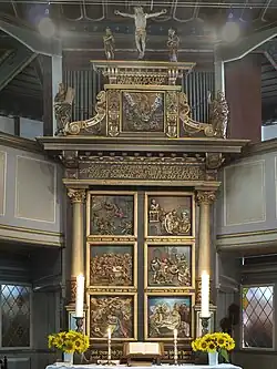 Frühbarocker einflügeliger Altaraufsatz von 1631