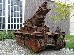 Saint-Chamond mortier de 280 mm sur chenilles, ausgestellt im Militärhistorischen Museum der Bundeswehr in Dresden.