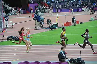 Erstes Halbfinale: Christine Ohuruogu vor Rosemarie Whyte, die gedopte Julija Guschtschina und Sanya Richards-Ross