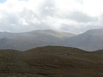 Der Sgùrr na Ruaidhe, von Norden aus dem Glen Orrin gesehen