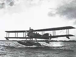 Der Short Admiralty Type 184 Torpedobomber war das Vorbild des Short-Bombers