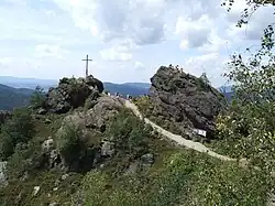 Doppelgipfel des Silberberg von Osten aus gesehen.