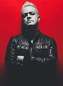 Markus „Mexx“ Hausegger (Bass)[52][53]