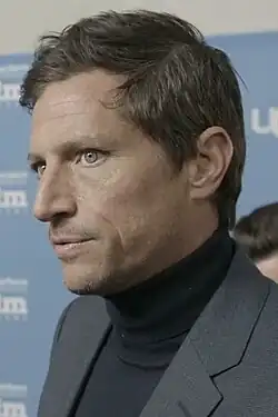 Der Kanadier Dustin Milligan und der US-Amerikaner Simon Rex spielen die Brüder Luke und Danny