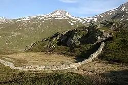 Trockenmauerwerk auf dem Simplon
