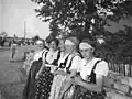 Frauen in Teschener Trachten in Skoczów (1938)