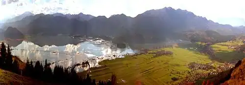 Der See – Ende Winter mit hohem Wasserstand