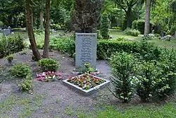 Gemeinschaftsgrab bekannter und unbekannter Soldaten