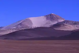 Stratovulkan Cerro Solo