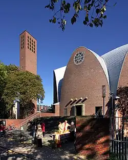 St. Engelbert (1930–1932)