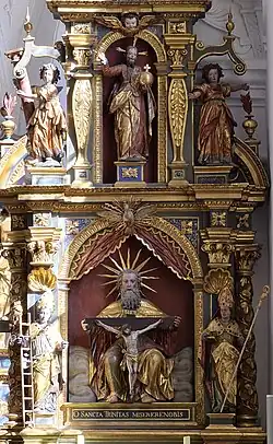 Rechter Seitenaltar (1613)