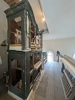 Orgel bei der Renovierung