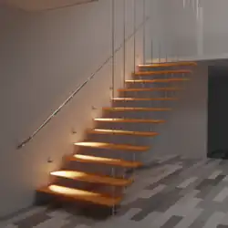 Stufennah installierte Lichtquellen