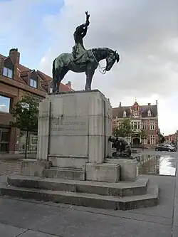 Reiterstandbild von 1929 für den Jesuitenpater Constant Lievens (1856–1893) in Moorslede