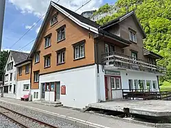 Stationsgebäude des Bahnhof Wasserauen (2024)