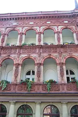 Statius-von-Düren-Haus, Musterbahn 3